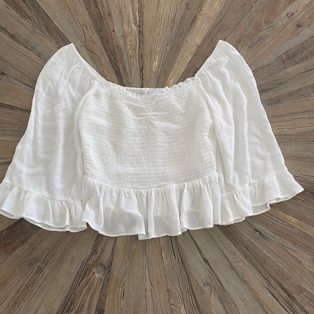 Flowy white top